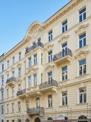 Nach Fassadenstreichen - Wien